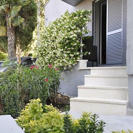 Alessia Apartments-Top Location And Garage Parking Ρόβινι Εξωτερικό φωτογραφία